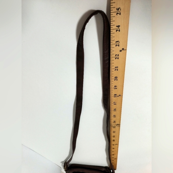 Roxy Crossbody Bag - Picture 4 of 9